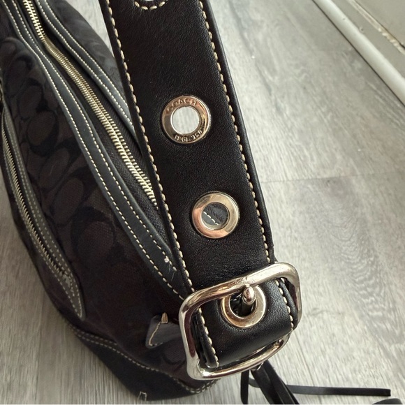 Coach Signature Shoulder Bag Y2K 2000s Black CC 9363 - Picture 9 of 9